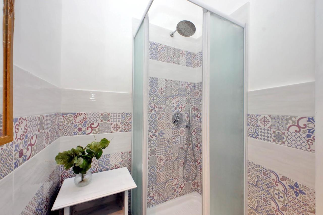 Cavour 2 Bedrooms Apartment Rome Exterior photo